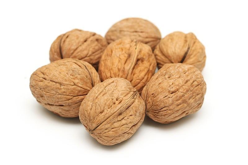 Buy Dry fruits Whole Sale Shell Chilean Walnuts Online 500gm – Fresh, Crunchy & Natural | GetEvFoods